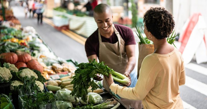 buying local food